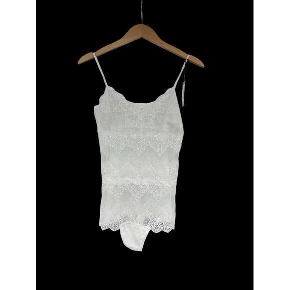 Only Hearts Lingerie White Lace So Fine Lace Cheeky Bodysuit Bridal Womens M - Picture 1 of 11